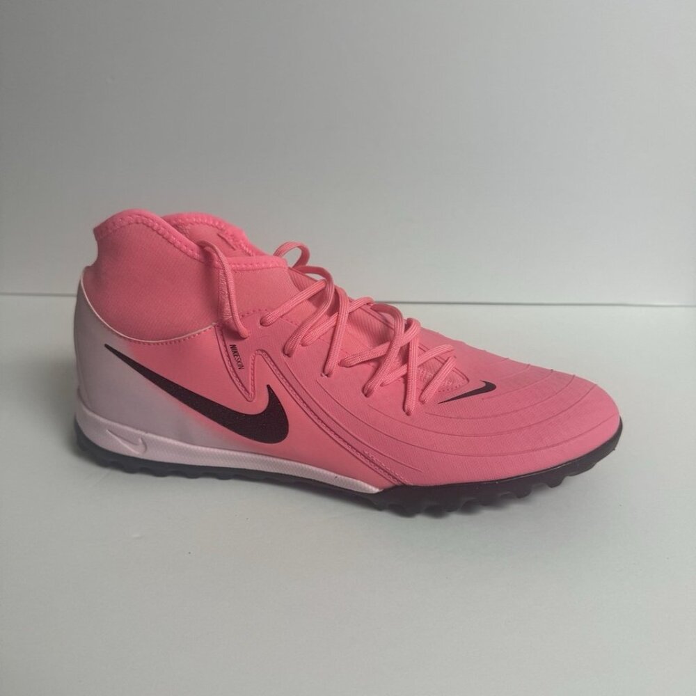 Nike Men’s Phantom Luna 2 Soccer Cleats Pink Size 11.5 M